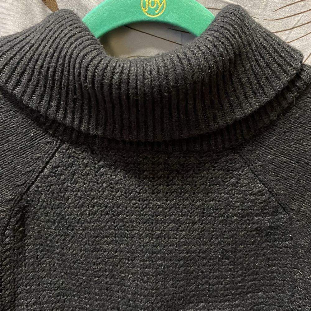 Sweater - Picture 3 of 3